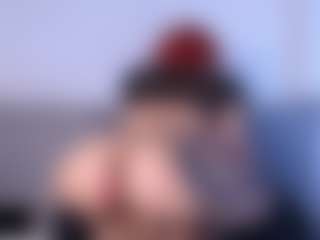 Thayra's Live Sex Cam Show