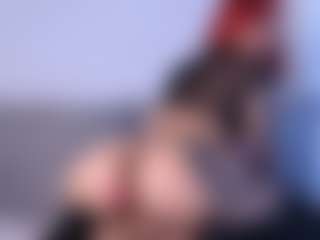 Thayra's Live Sex Cam Show