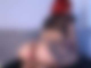 Thayra's Live Sex Cam Show
