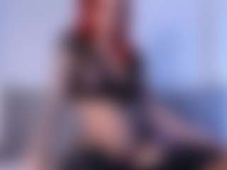 Thayra's Live Sex Cam Show