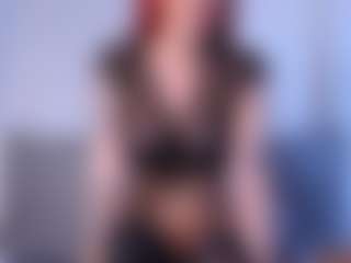 Live cam show with Thayra - HD MILF on Fling VIP Chat