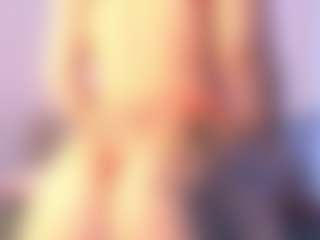 Thayra's Live Sex Cam Show