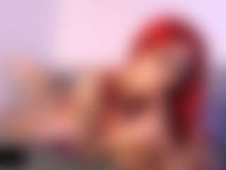 Thayra's Live Sex Cam Show