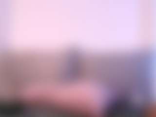 Thayra's Live Sex Cam Show