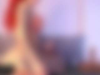 Live cam show with Thayra - Athletic Bedroom on Soda Cam