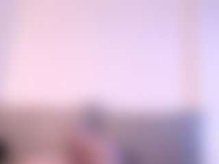 Thayra's Live Sex Cam Show