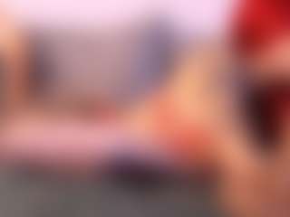Thayra's Live Sex Cam Show