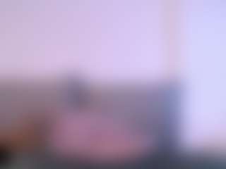 Thayra's Live Sex Cam Show