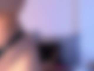 Thayra's Live Sex Cam Show