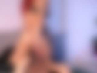 Thayra's Live Sex Cam Show