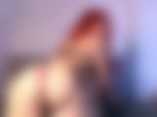 Live cam show with Thayra - Public Lovense on AdultVida.com
