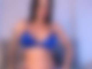 Thayra's Live Sex Cam Show
