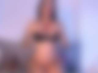 Thayra's Live Sex Cam Show