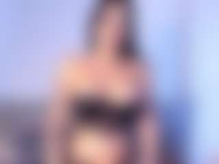 Thayra's Live Sex Cam Show