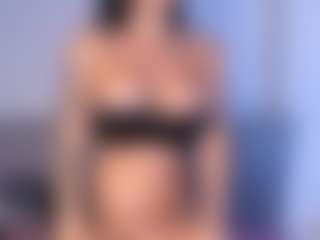 Thayra's Live Sex Cam Show