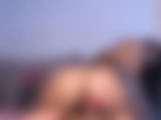 Thayra's Live Sex Cam Show