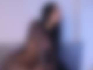 Thayra's Live Sex Cam Show