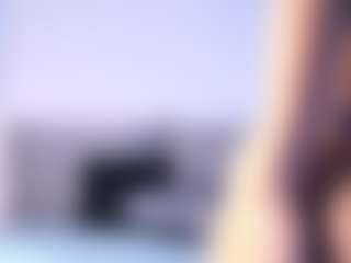 Thayra's Live Sex Cam Show