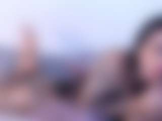 Thayra's Live Sex Cam Show
