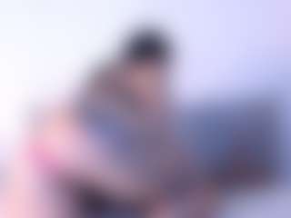 Thayra's Live Sex Cam Show