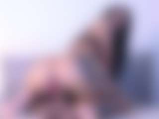 Thayra's Live Sex Cam Show