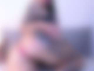 Thayra's Live Sex Cam Show