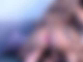 Thayra's Live Sex Cam Show