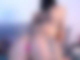 Thayra's Live Sex Cam Show