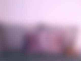 Thayra's Live Sex Cam Show