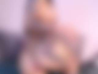 Thayra's Live Sex Cam Show
