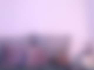 Live cam show with Thayra - Latina MILF on livesexfox.com | colombia