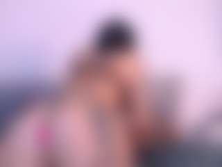 Thayra's Live Sex Cam Show