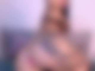 Thayra's Live Sex Cam Show