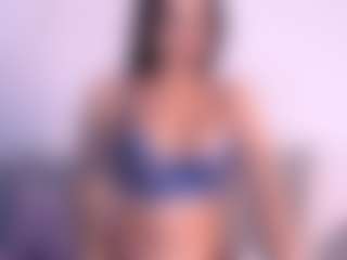 Thayra's Live Sex Cam Show