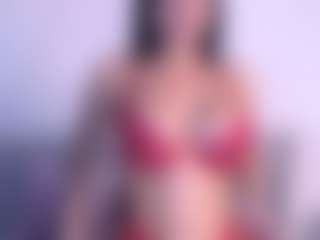 Spettacolo in cam dal vivo con Thayra - Athletic Tease su Camsoda