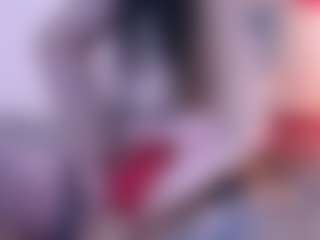 Thayra's Live Sex Cam Show