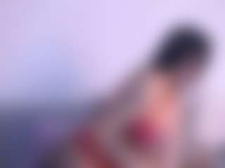 Thayra's Live Sex Cam Show