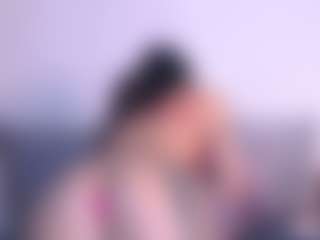 Thayra's Live Sex Cam Show