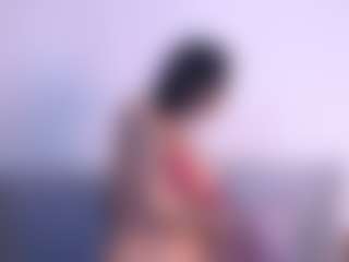 Live cam show with Thayra - Athletic on testsause.com