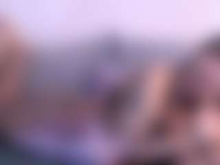 Live cam show with Thayra - Lovense Middle Aged on MyBangCams