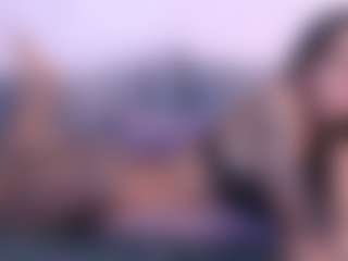 Thayra's Live Sex Cam Show