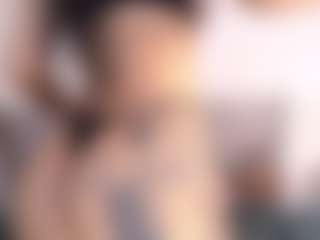 Live cam show with Thayra - Public Latina on Camsoda | colombia