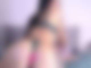 Live cam show with Thayra - Big Tits on slutload