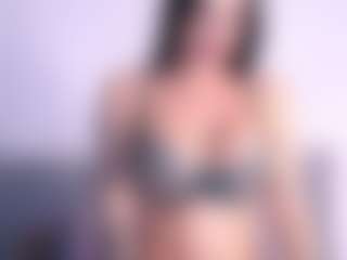 Thayra's Live Sex Cam Show