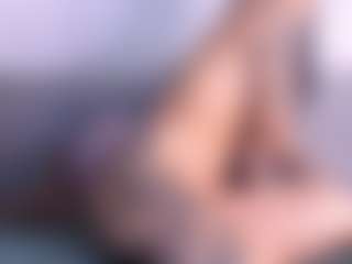 Thayra's Live Sex Cam Show