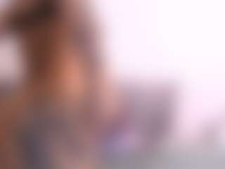 Thayra's Live Sex Cam Show