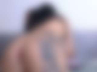 Thayra's Live Sex Cam Show