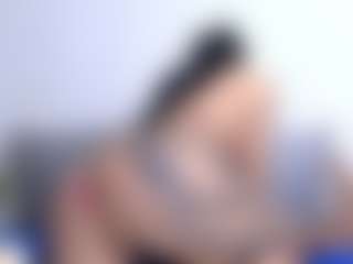 Live cam show with Thayra - Spy Mature on Camsoda