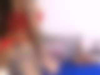 Thayra's Live Sex Cam Show