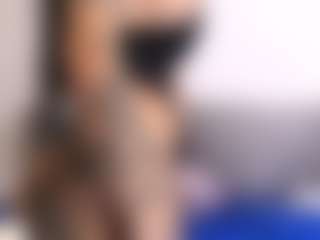 Thayra's Live Sex Cam Show